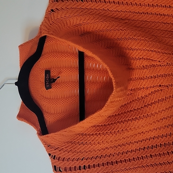 Escada 100% virgin wool sweater - Size 36 - Picture 2 of 7